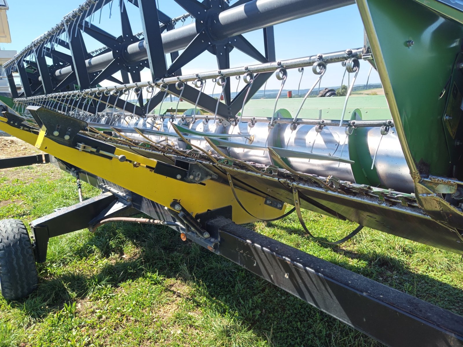 Mähdrescher del tipo John Deere 2266 HM, Gebrauchtmaschine In Neresheim (Immagine 11)