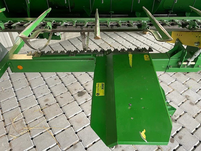 Mähdrescher of the type John Deere 622R, Gebrauchtmaschine in Regensdorf (Picture 5)