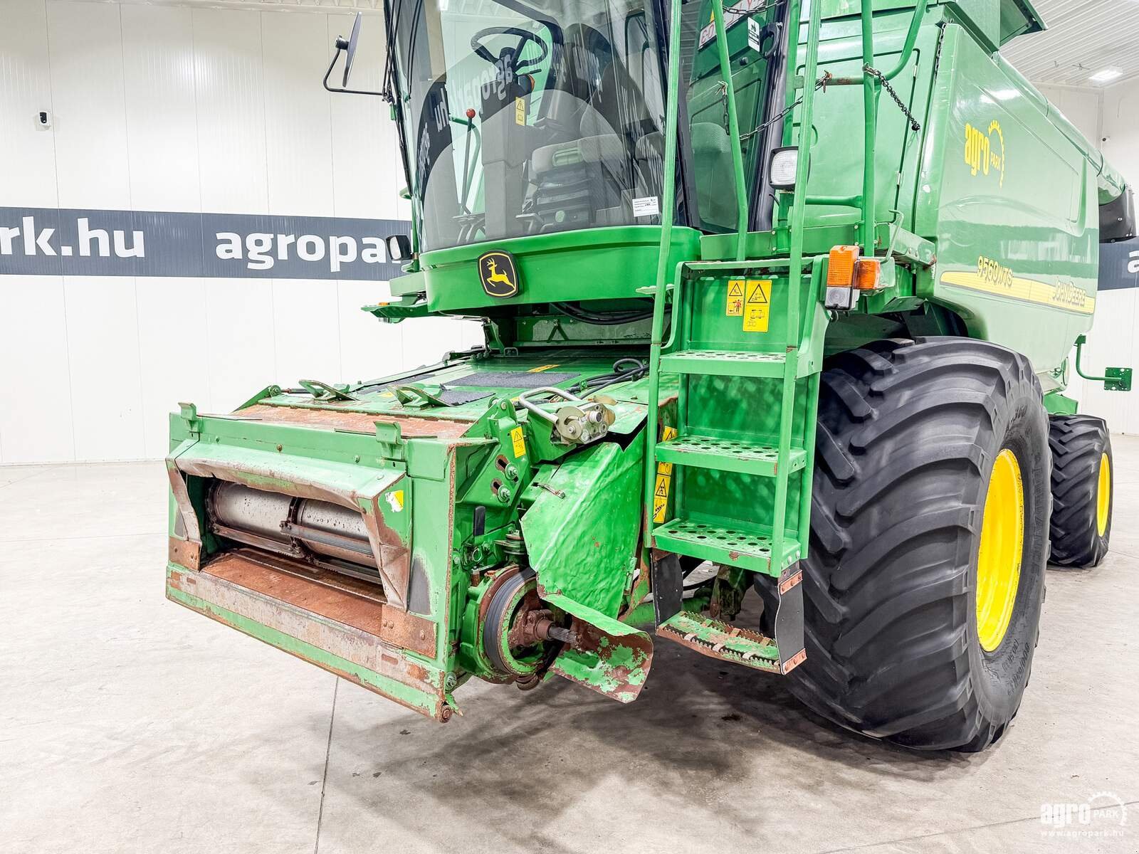 Mähdrescher от тип John Deere 9560 WTS, Gebrauchtmaschine в Csengele (Снимка 12)