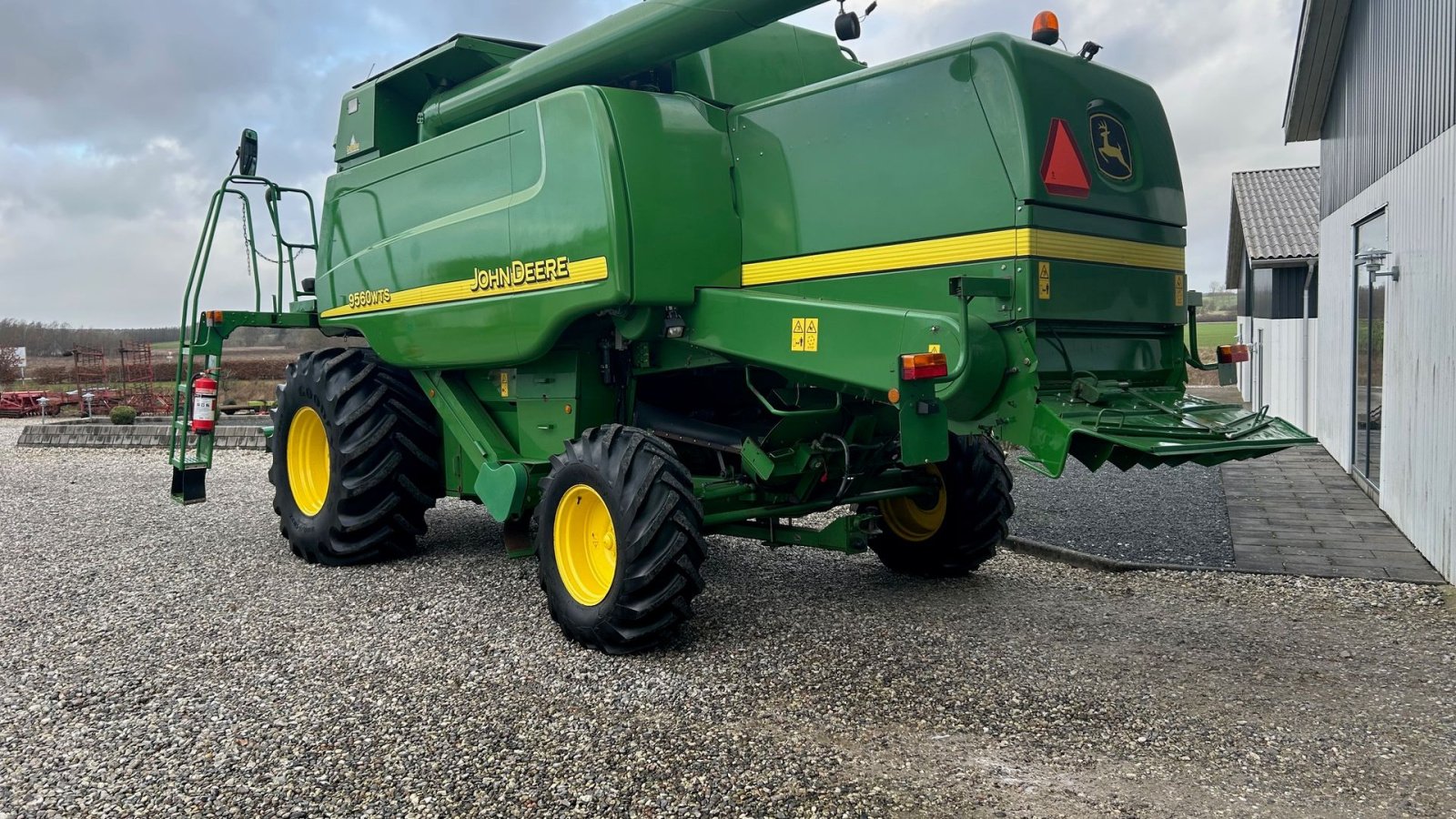 Mähdrescher van het type John Deere 9560 WTS, Gebrauchtmaschine in Thorsø (Foto 2)