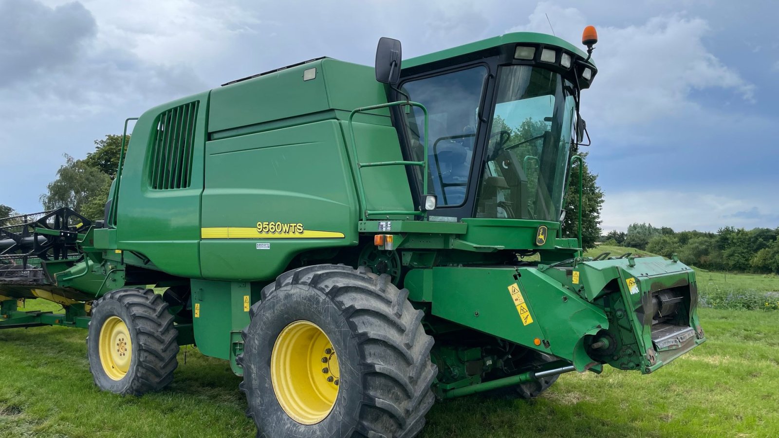 Mähdrescher typu John Deere 9560 WTS, Gebrauchtmaschine v Hårlev (Obrázek 1)