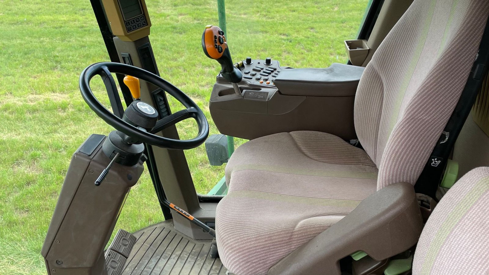 Mähdrescher Türe ait John Deere 9560 WTS, Gebrauchtmaschine içinde Hårlev (resim 5)