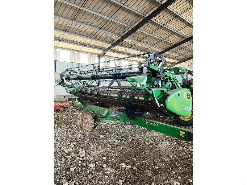 Mähdrescher типа John Deere 9560i STS, Gebrauchtmaschine в SAINT-GERMAIN DU PUY (Фотография 8)
