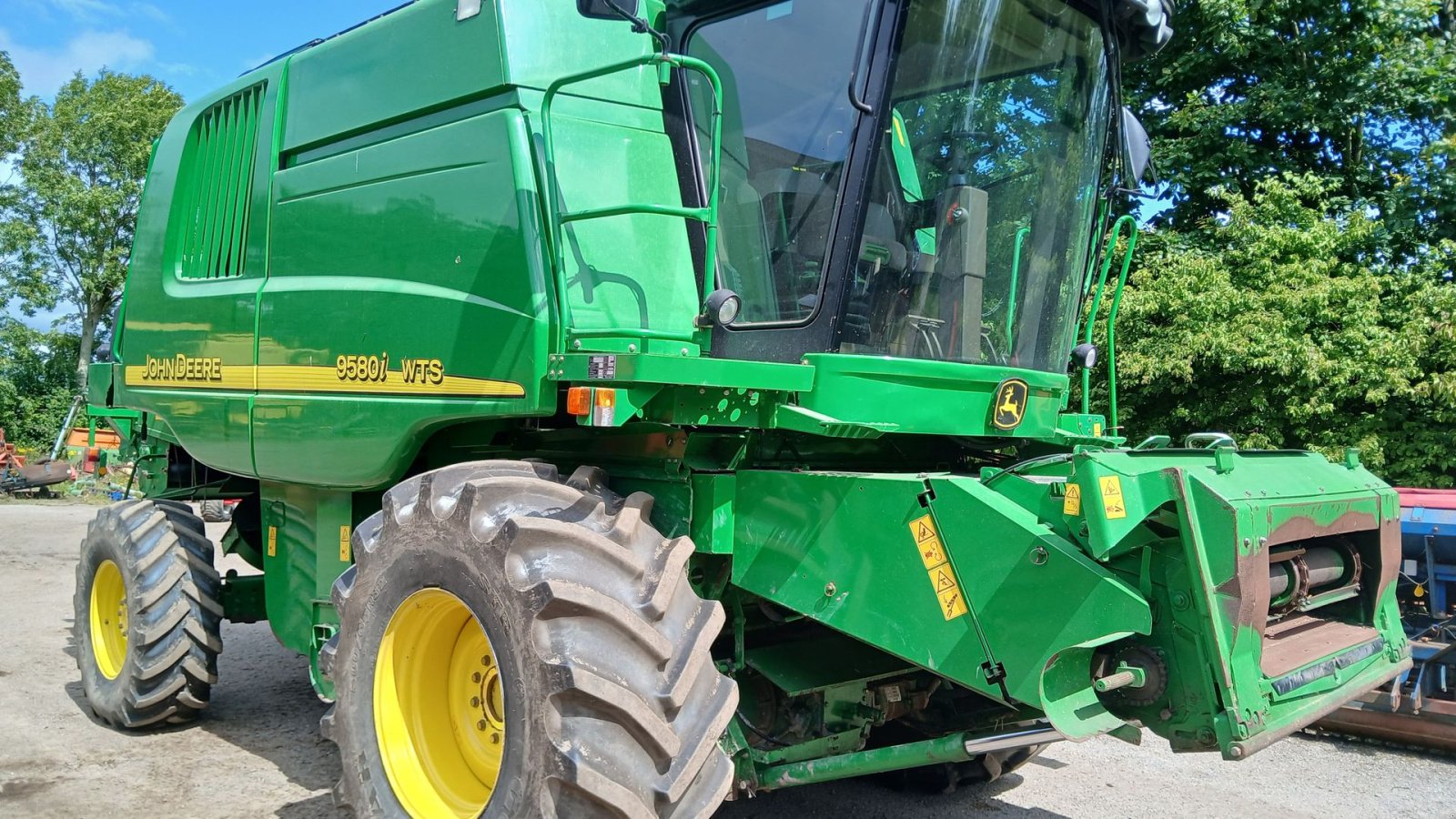 Mähdrescher des Typs John Deere 9580i WTS 20 Fod, Gebrauchtmaschine in Varde (Bild 2)