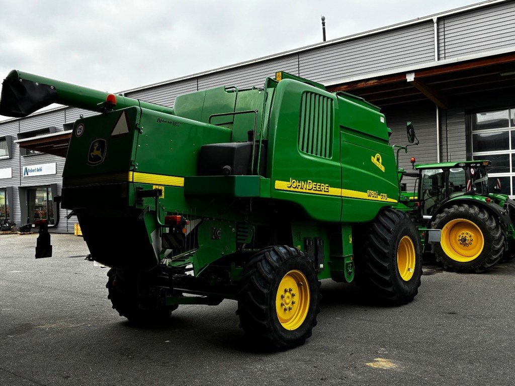 Mähdrescher tip John Deere 9780i CTS, Gebrauchtmaschine in Regensdorf (Poză 10)