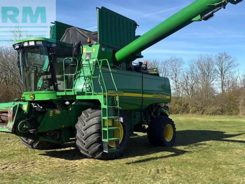 Mähdrescher typu John Deere 9880 STS, Gebrauchtmaschine v BRAMMING