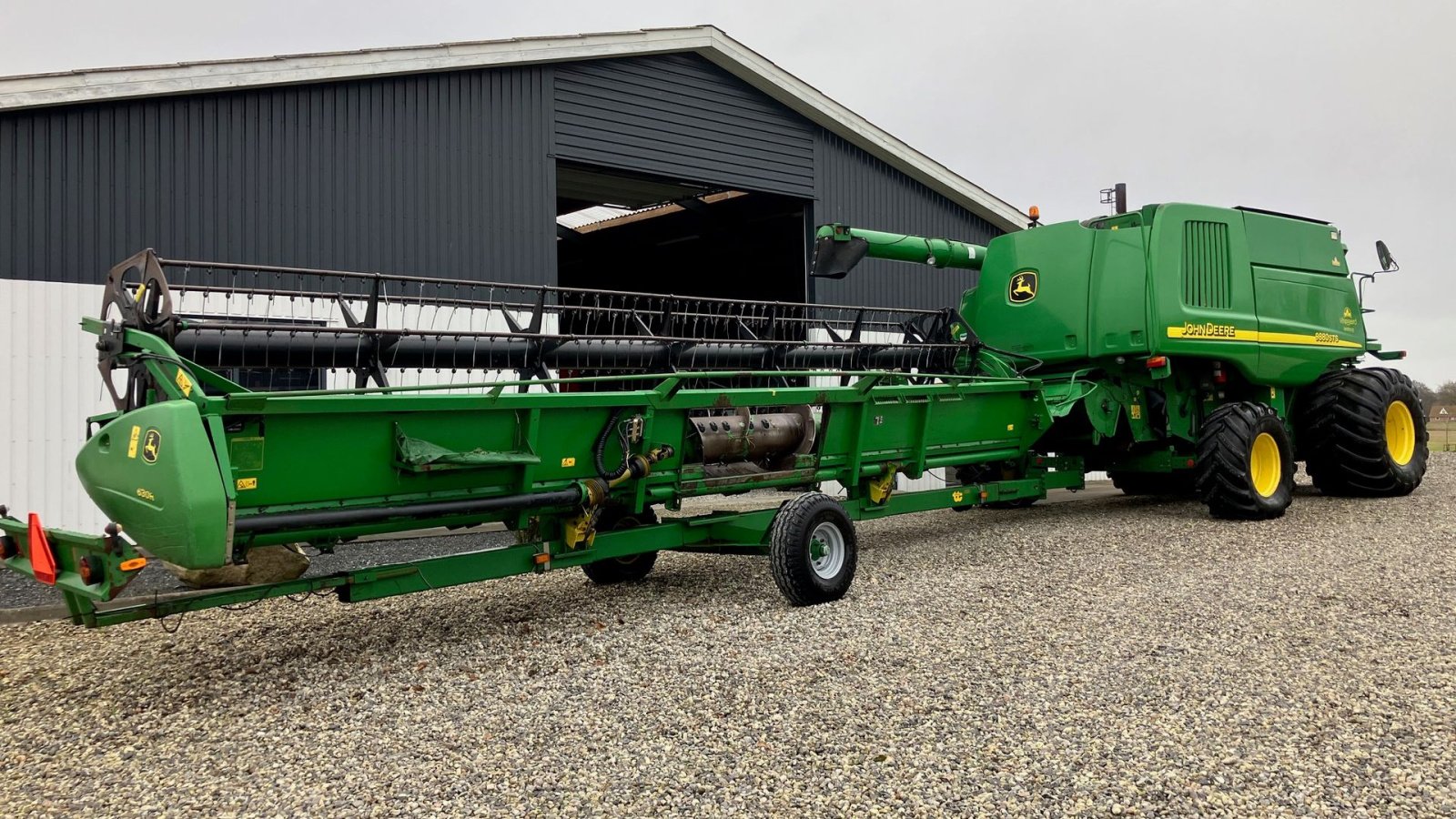 Mähdrescher del tipo John Deere 9880 STS, Gebrauchtmaschine In Thorsø (Immagine 17)