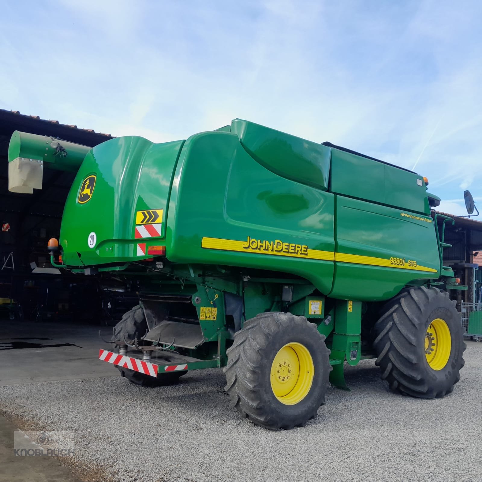 Mähdrescher des Typs John Deere 9880i STS, Gebrauchtmaschine in Ringsheim (Bild 3)