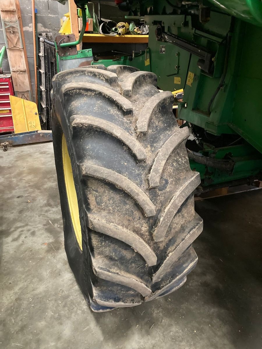 Mähdrescher typu John Deere 9880i, Gebrauchtmaschine v Obritzberg (Obrázok 7)