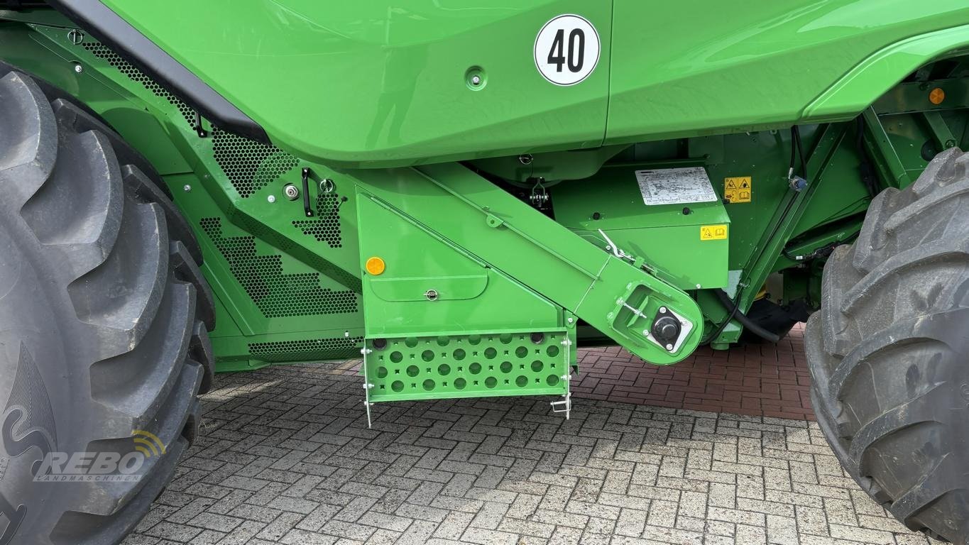 Mähdrescher typu John Deere MÄHDRESCHER T5700 MY25, Gebrauchtmaschine v Visbek/Rechterfeld (Obrázek 4)
