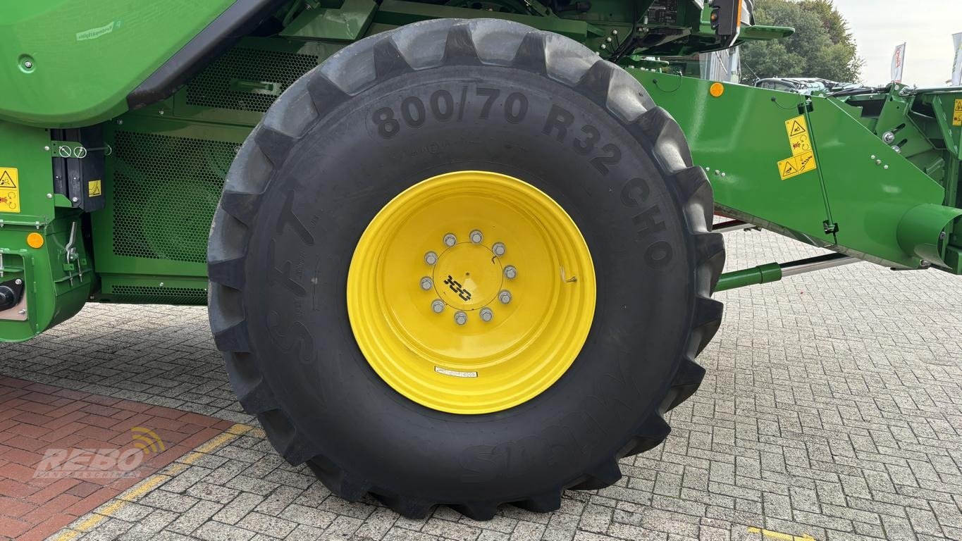 Mähdrescher typu John Deere MÄHDRESCHER T5700 MY25, Gebrauchtmaschine v Visbek/Rechterfeld (Obrázek 9)