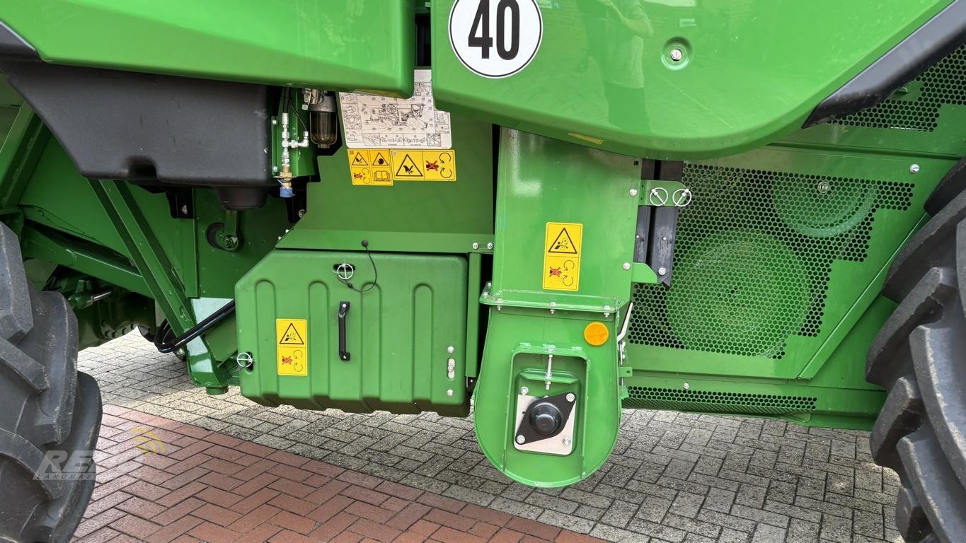 Mähdrescher typu John Deere MÄHDRESCHER T5700 MY25, Gebrauchtmaschine v Visbek/Rechterfeld (Obrázek 10)