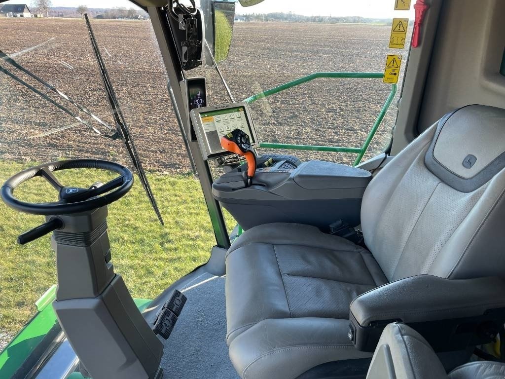 Mähdrescher tip John Deere nr. 1 X9 - 1000, Gebrauchtmaschine in Mern (Poză 4)