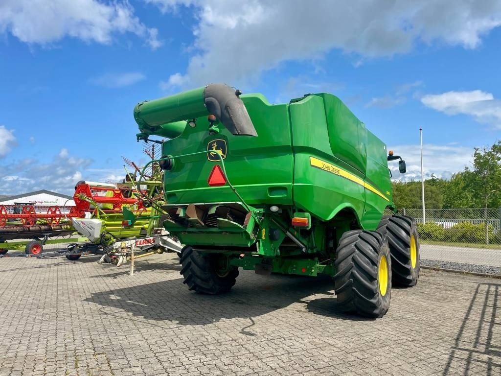 Mähdrescher of the type John Deere S 690 i, Gebrauchtmaschine in Vinderup (Picture 3)