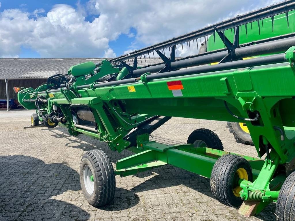 Mähdrescher of the type John Deere S 690 i, Gebrauchtmaschine in Vinderup (Picture 16)