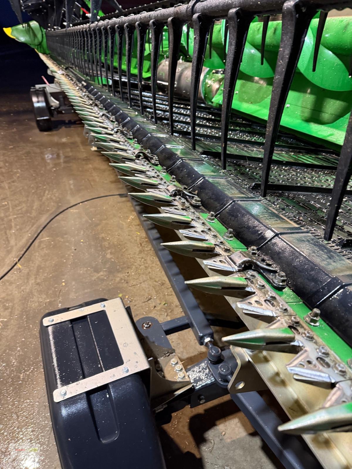 Mähdrescher typu John Deere S 7 800, Gebrauchtmaschine v Mengkofen (Obrázek 16)