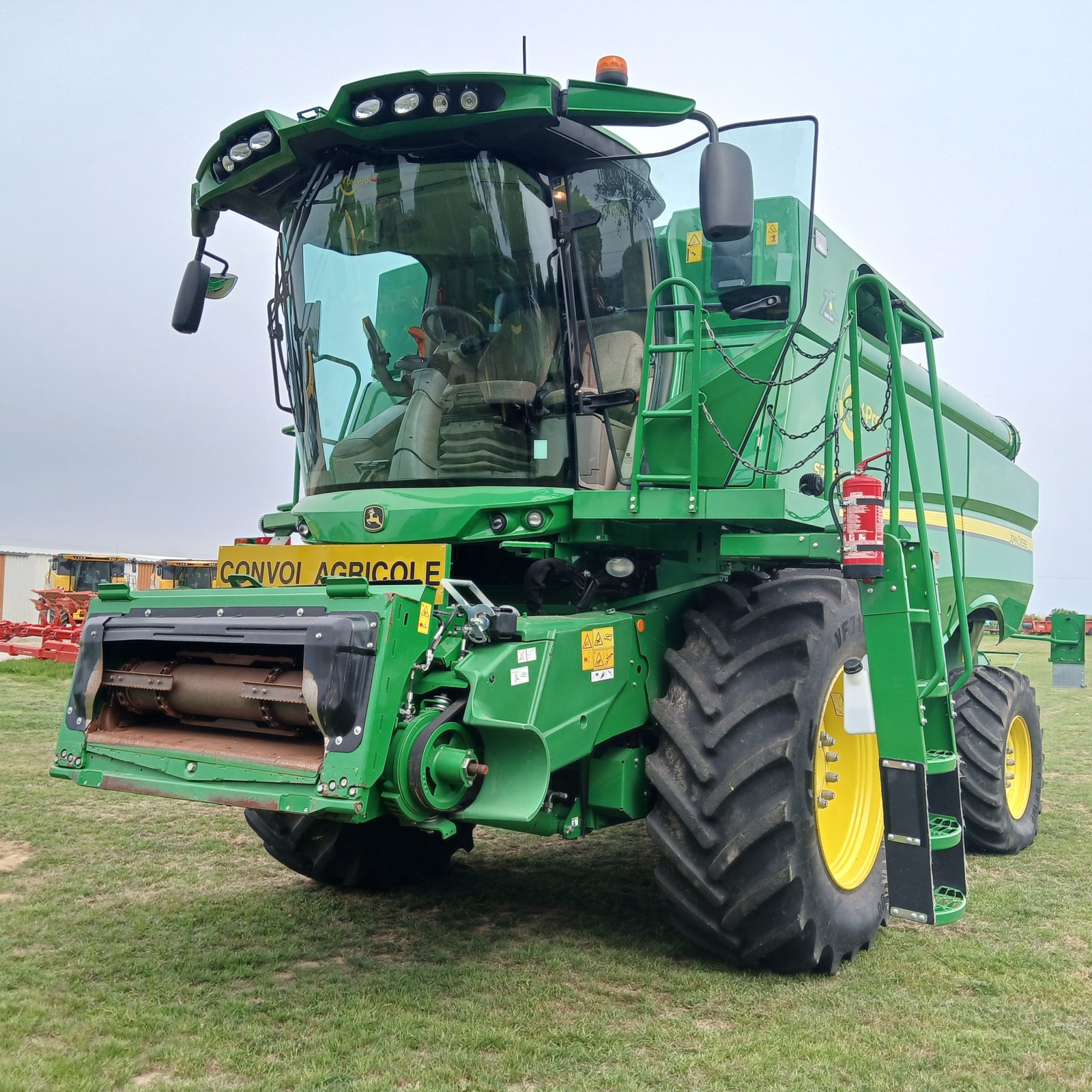 Mähdrescher of the type John Deere S 780 i, Gebrauchtmaschine in HERLIN LE SEC (Picture 2)