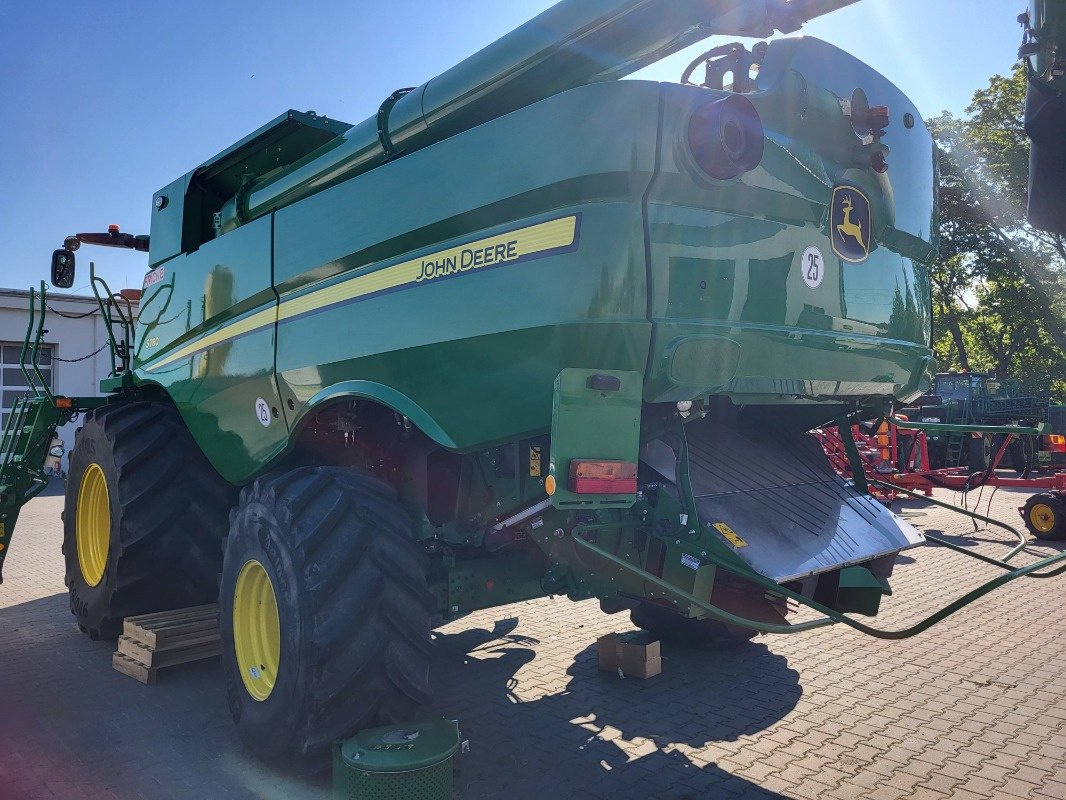 Mähdrescher of the type John Deere S 780 i, Gebrauchtmaschine in Mrągowo (Picture 4)