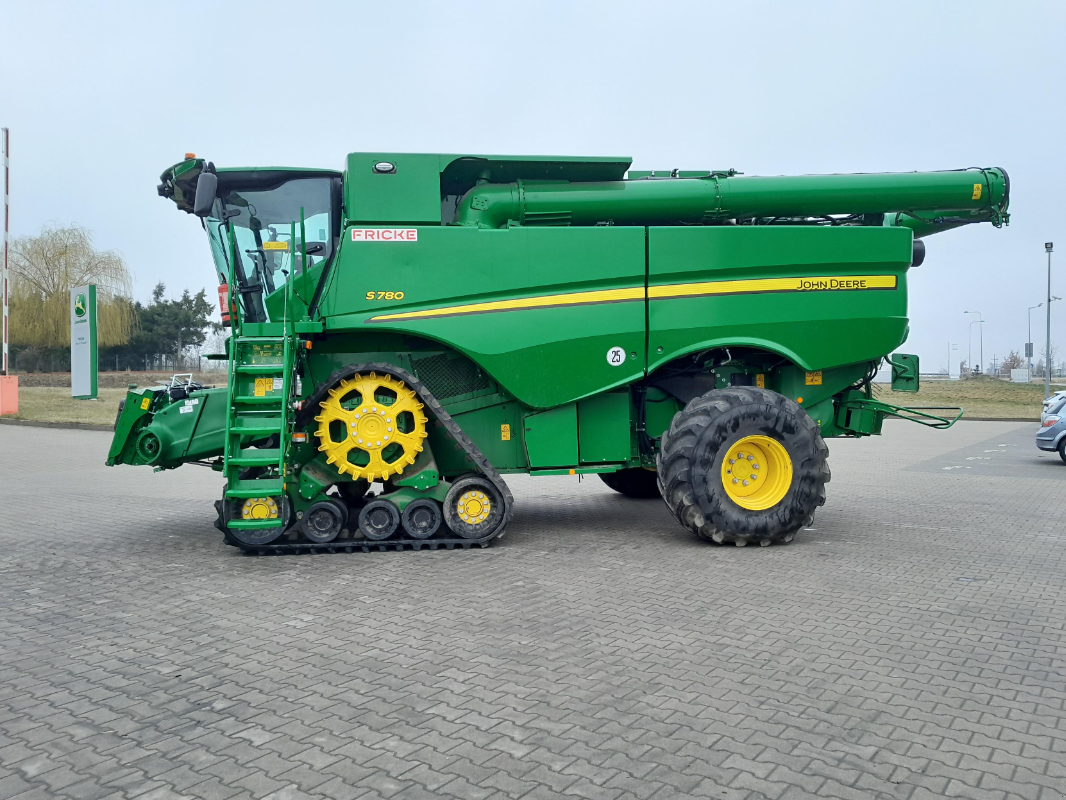 Mähdrescher typu John Deere S 780 i, Gebrauchtmaschine v Mrągowo (Obrázek 2)