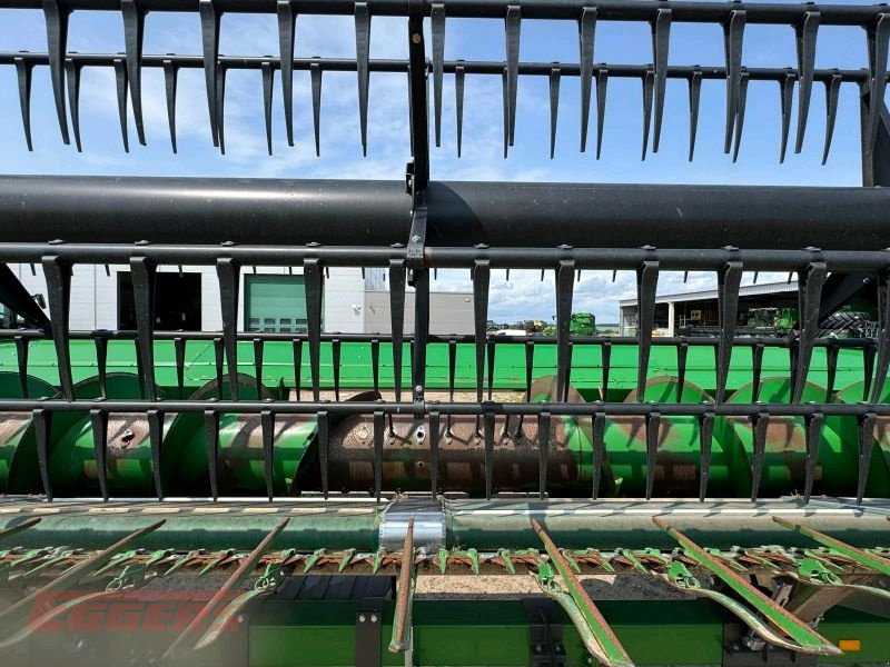 Mähdrescher des Typs John Deere S 780, Gebrauchtmaschine in Suhlendorf (Bild 7)