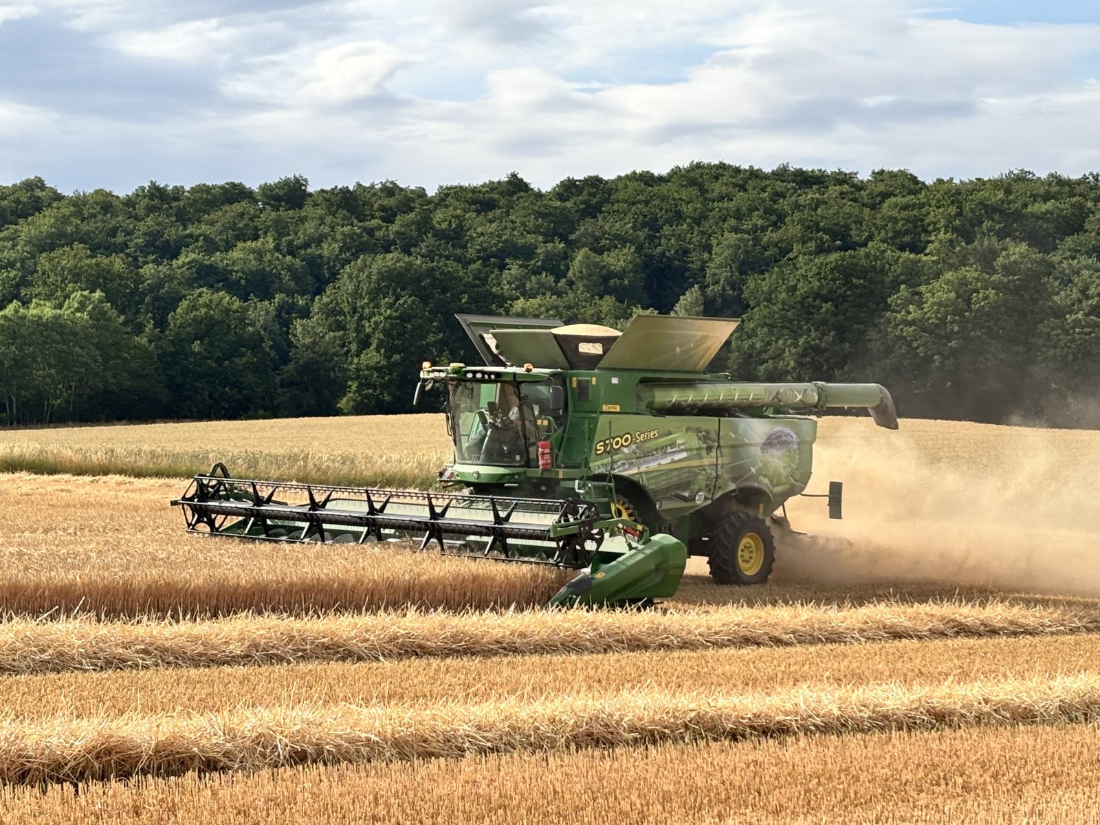 Mähdrescher typu John Deere S 780, Gebrauchtmaschine v Nörten Hardenberg (Obrázek 1)