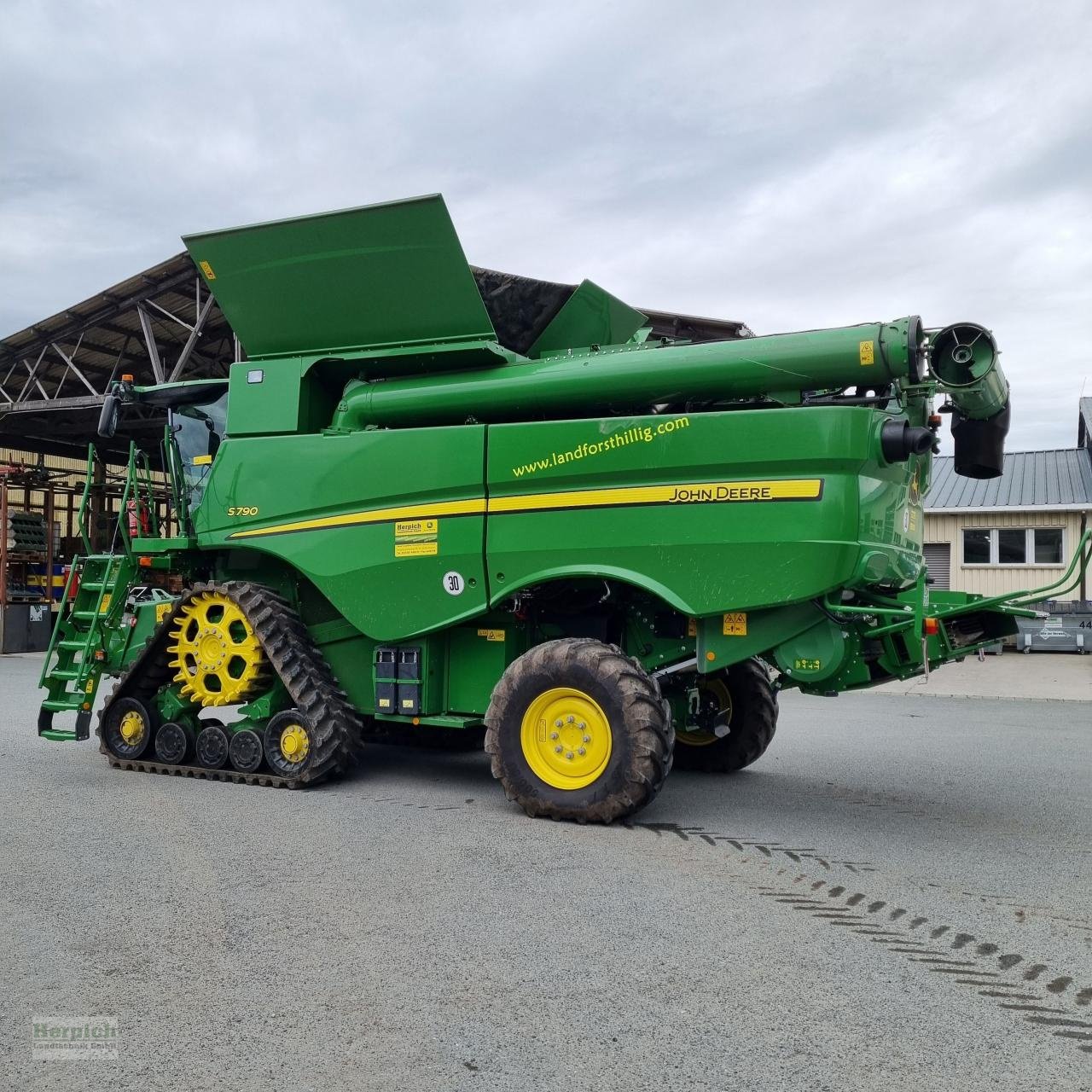 Mähdrescher of the type John Deere S 790 mit HDX 35, Gebrauchtmaschine in Drebach (Picture 7)