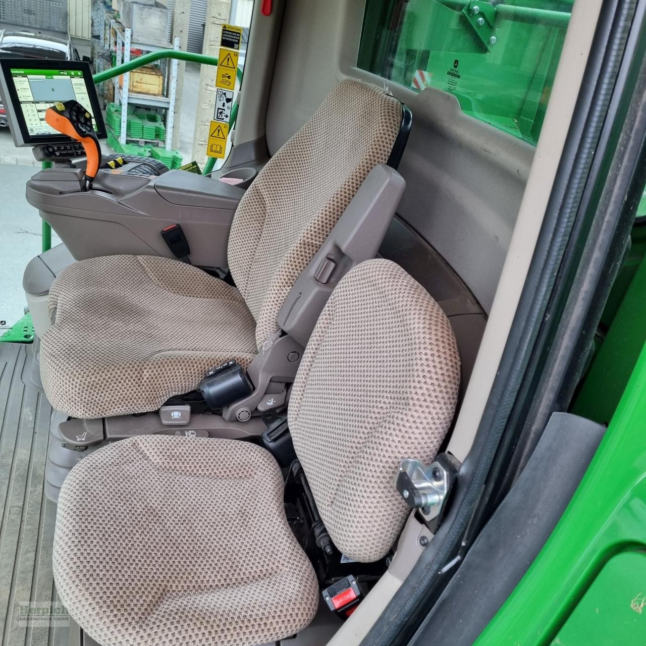 Mähdrescher of the type John Deere S 790 mit HDX 35, Gebrauchtmaschine in Drebach (Picture 8)