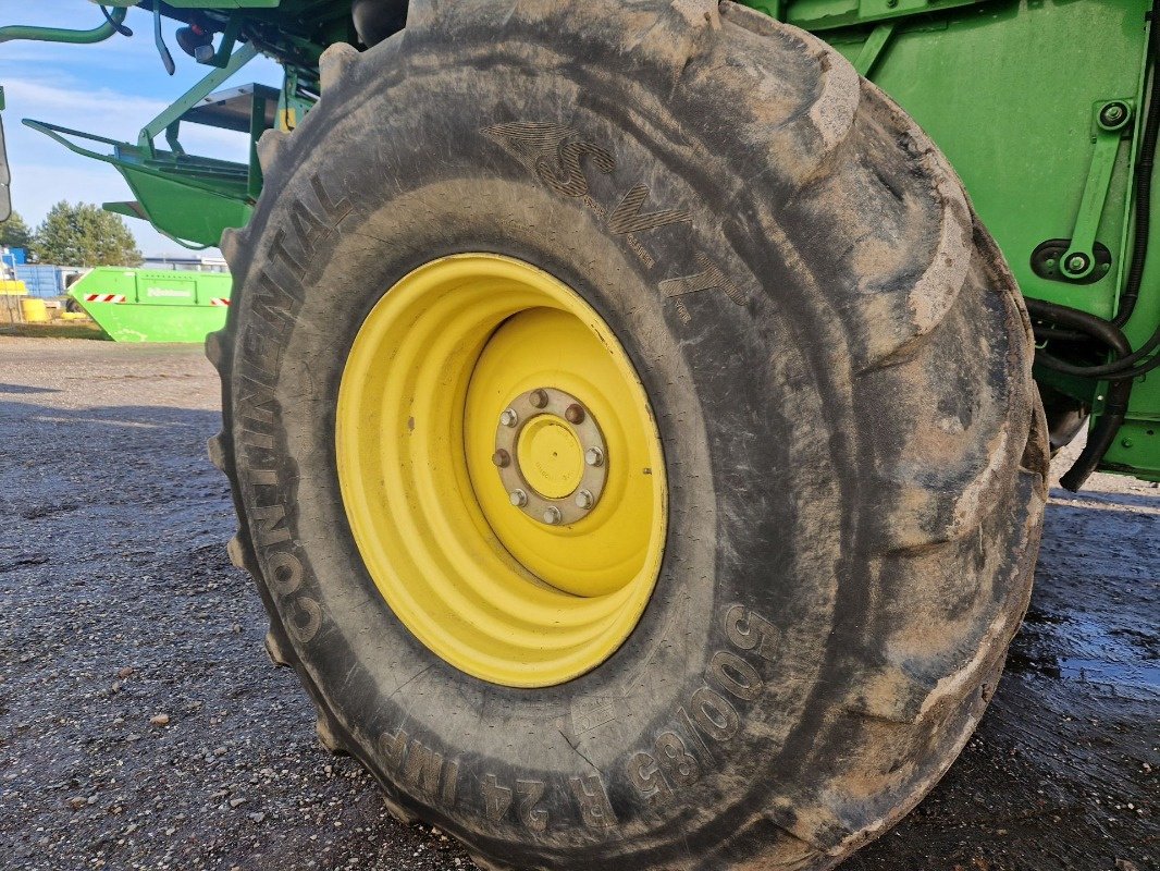 Mähdrescher del tipo John Deere S670 MY12, Gebrauchtmaschine en Neubrandenburg (Imagen 13)