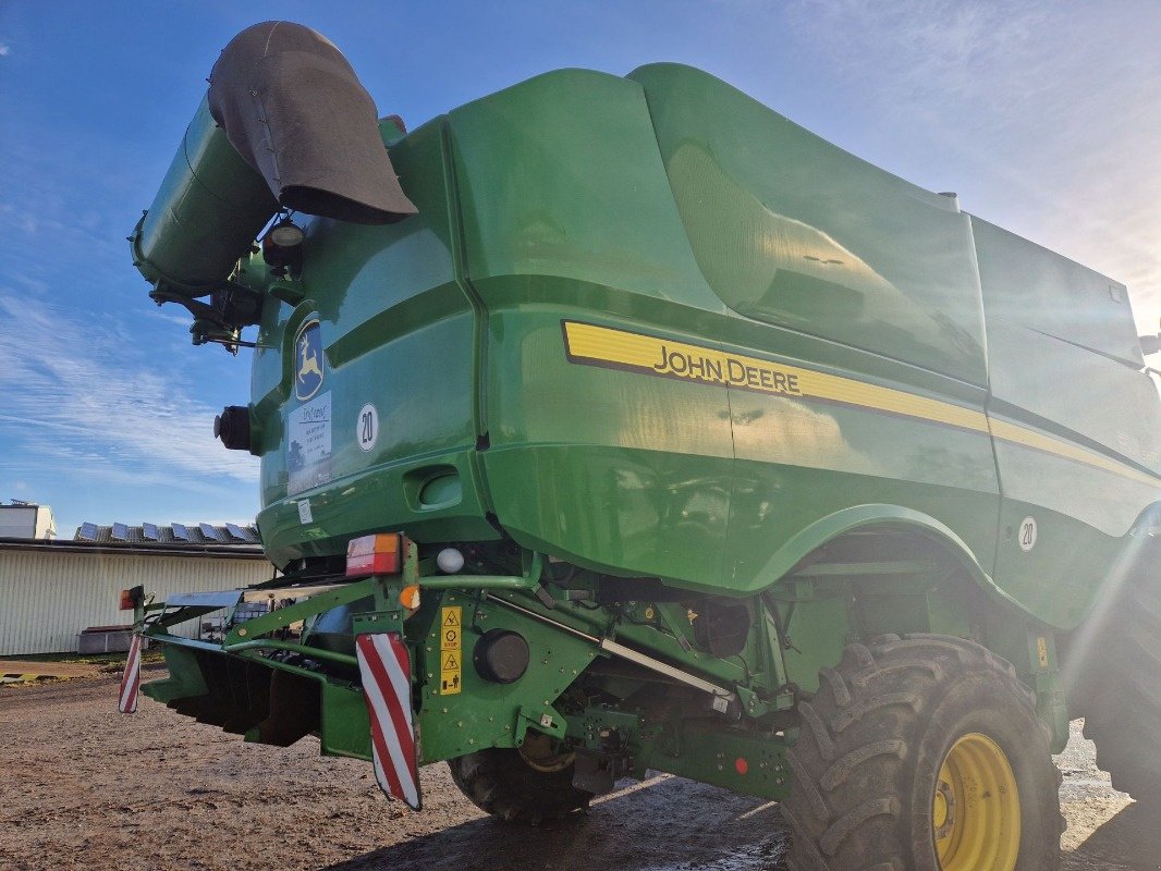 Mähdrescher tip John Deere S670 MY12, Gebrauchtmaschine in Neubrandenburg (Poză 5)
