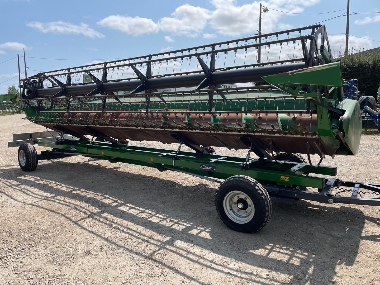 Mähdrescher of the type John Deere S670, Gebrauchtmaschine in BOSC LE HARD (Picture 10)