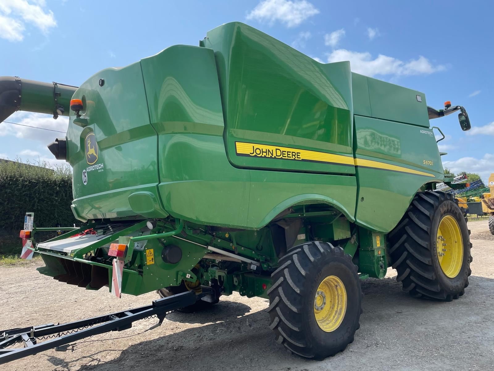Mähdrescher of the type John Deere S670, Gebrauchtmaschine in BOSC LE HARD (Picture 3)