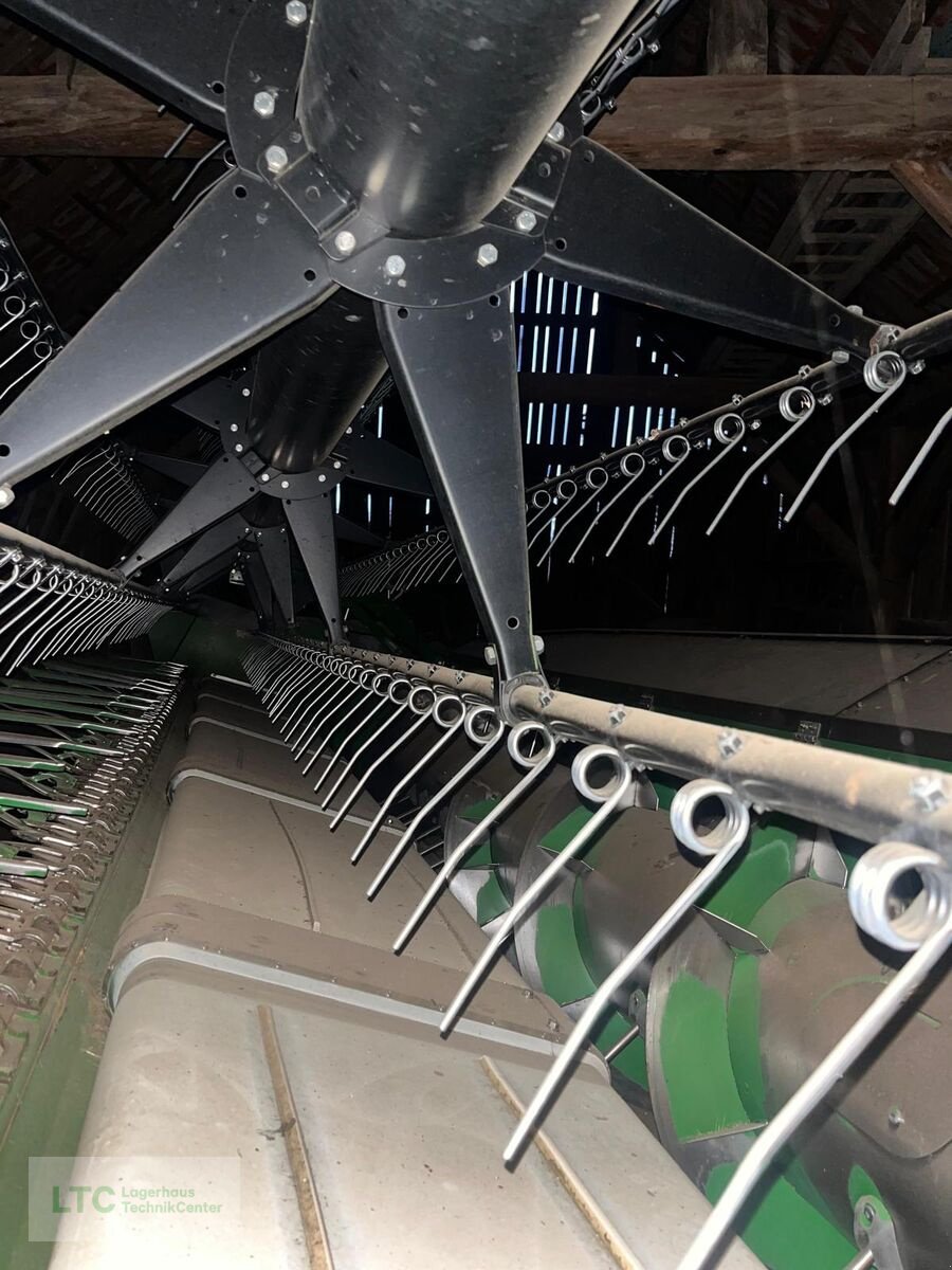 Mähdrescher des Typs John Deere S670i, Gebrauchtmaschine in Großpetersdorf (Bild 13)