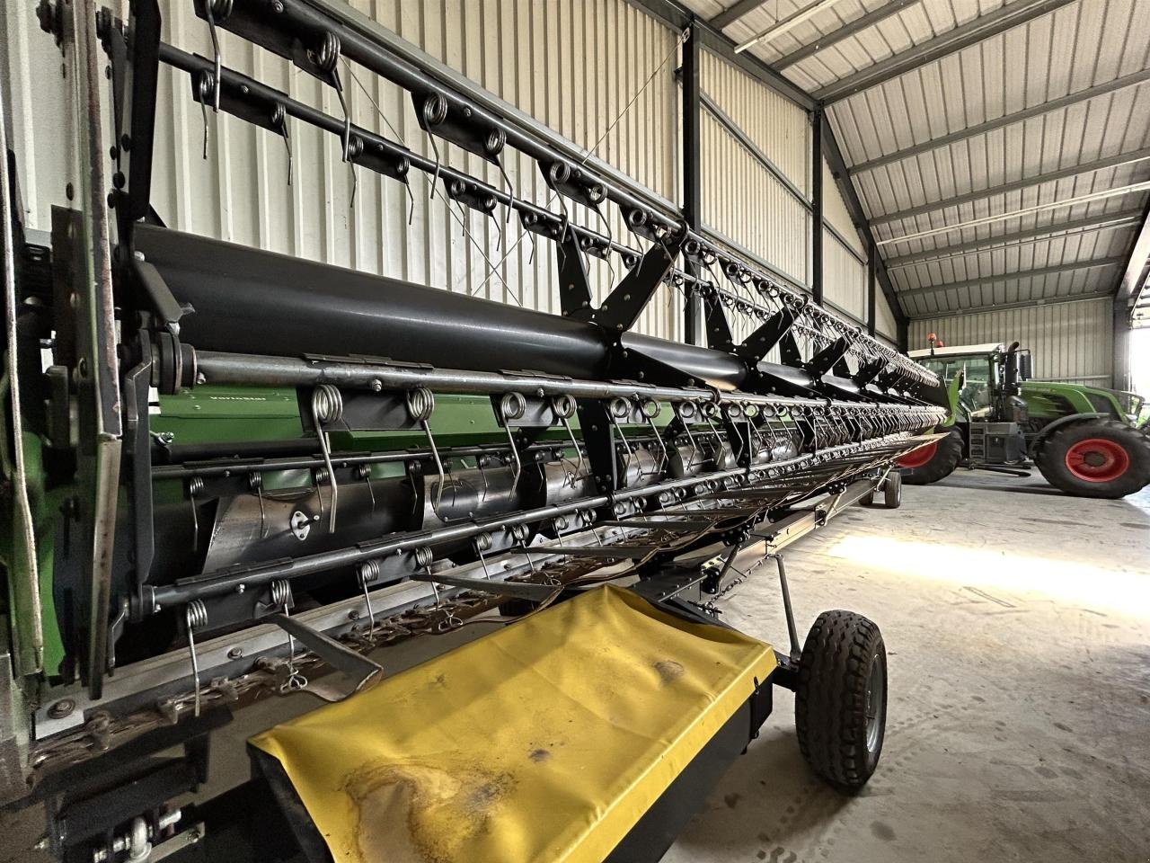 Mähdrescher des Typs John Deere S680 HM mit Geringhoff 630 VarioStar, Gebrauchtmaschine in Zweibrücken (Bild 12)