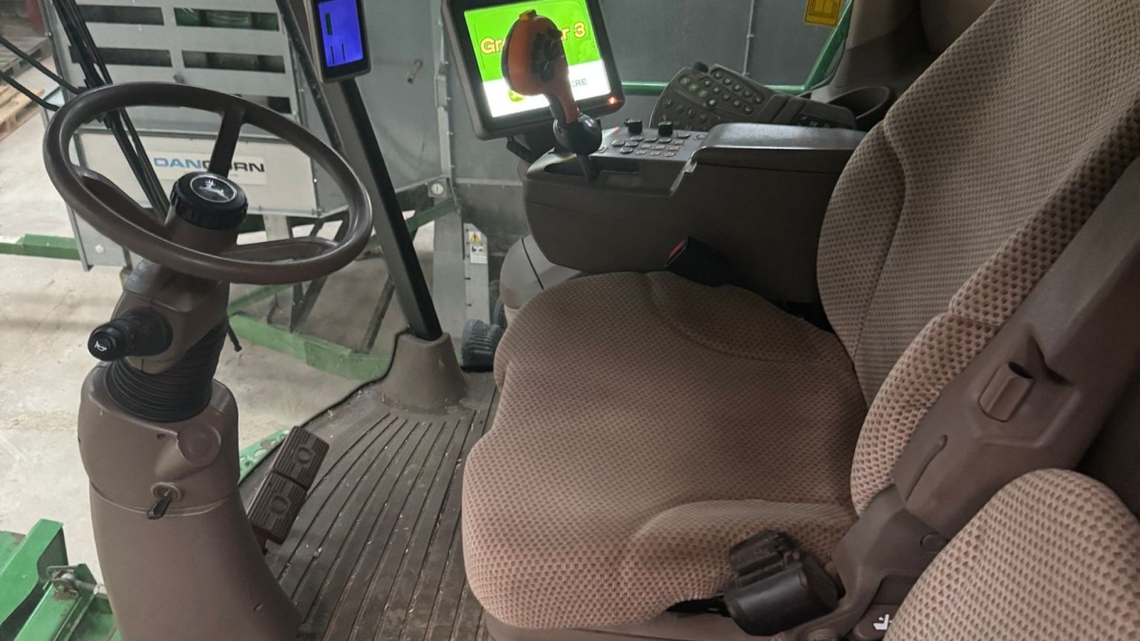 Mähdrescher des Typs John Deere S680i, Gebrauchtmaschine in Holstebro (Bild 10)