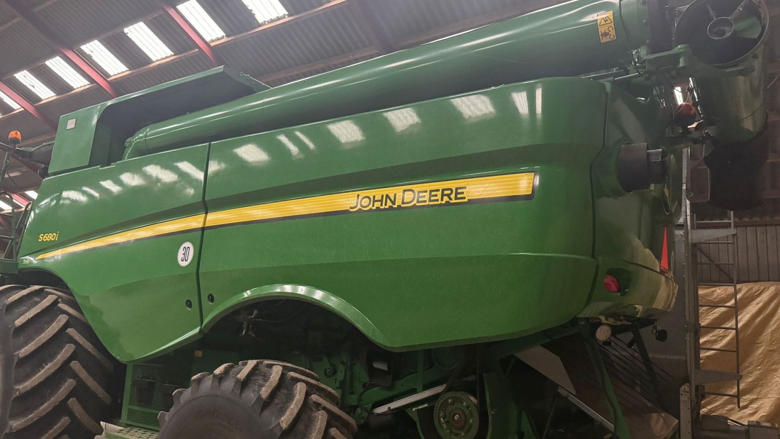 Mähdrescher des Typs John Deere S680i, Gebrauchtmaschine in Holstebro (Bild 5)