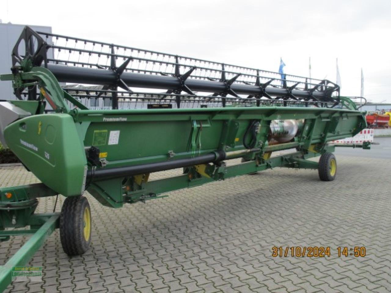 Mähdrescher tip John Deere s680I, Gebrauchtmaschine in Büren (Poză 12)