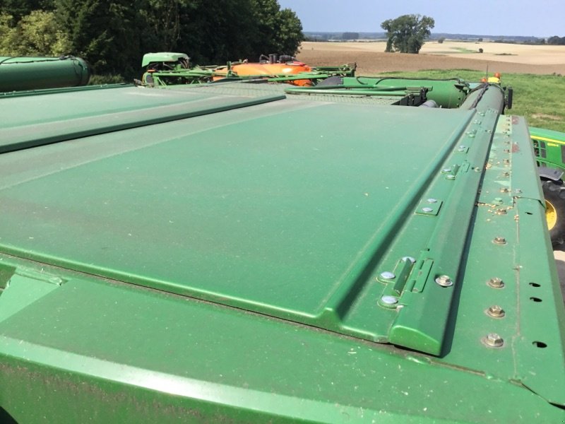 Mähdrescher del tipo John Deere S685i MY16 ProD 20, Gebrauchtmaschine In Neubrandenburg (Immagine 19)
