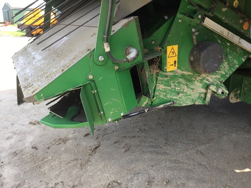 Mähdrescher du type John Deere S685i MY16 ProD 20, Gebrauchtmaschine en Neubrandenburg (Photo 11)