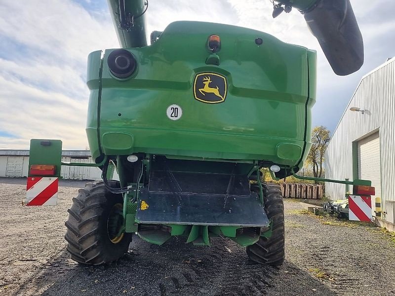 Mähdrescher typu John Deere S685S Premium  NY PRIS!!! Bæltemaskine. Incl. Skærebord og vogn., Gebrauchtmaschine v Kolding (Obrázek 4)