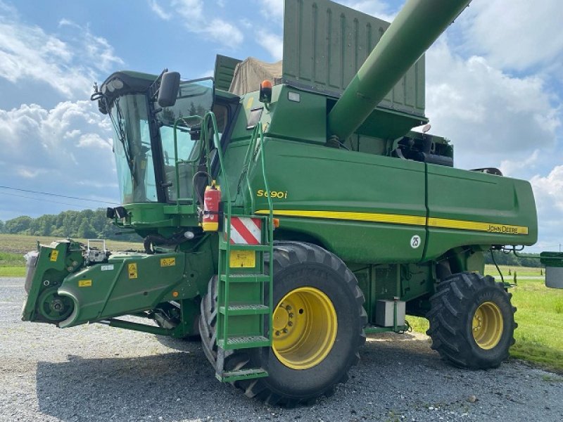 Mähdrescher du type John Deere S690, Gebrauchtmaschine en LE PONT CHRETIEN (Photo 1)