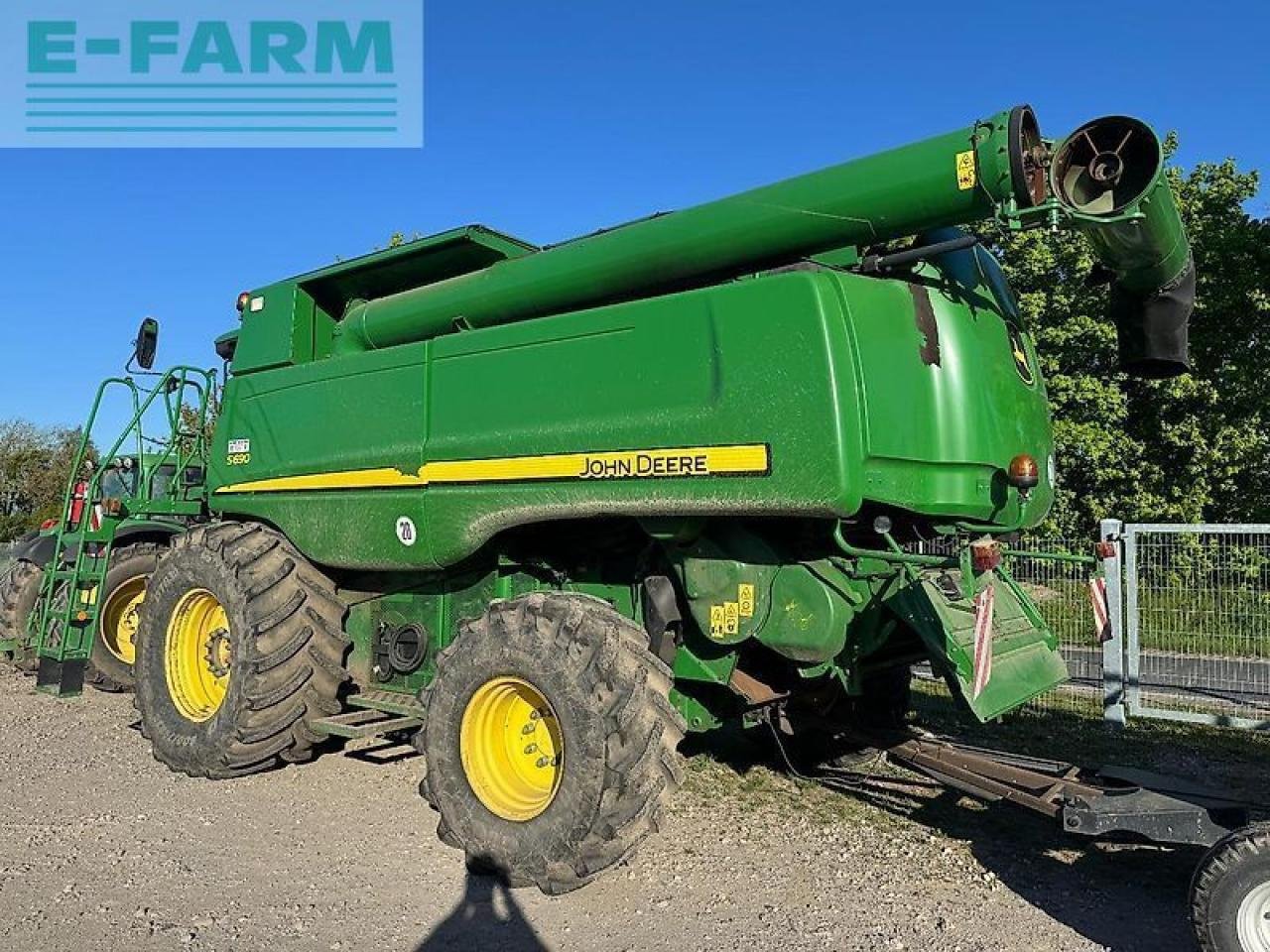 Mähdrescher del tipo John Deere s690, Gebrauchtmaschine In NORDWESTUCKERMARK / OT FÜRSTENWERDER (Immagine 1)