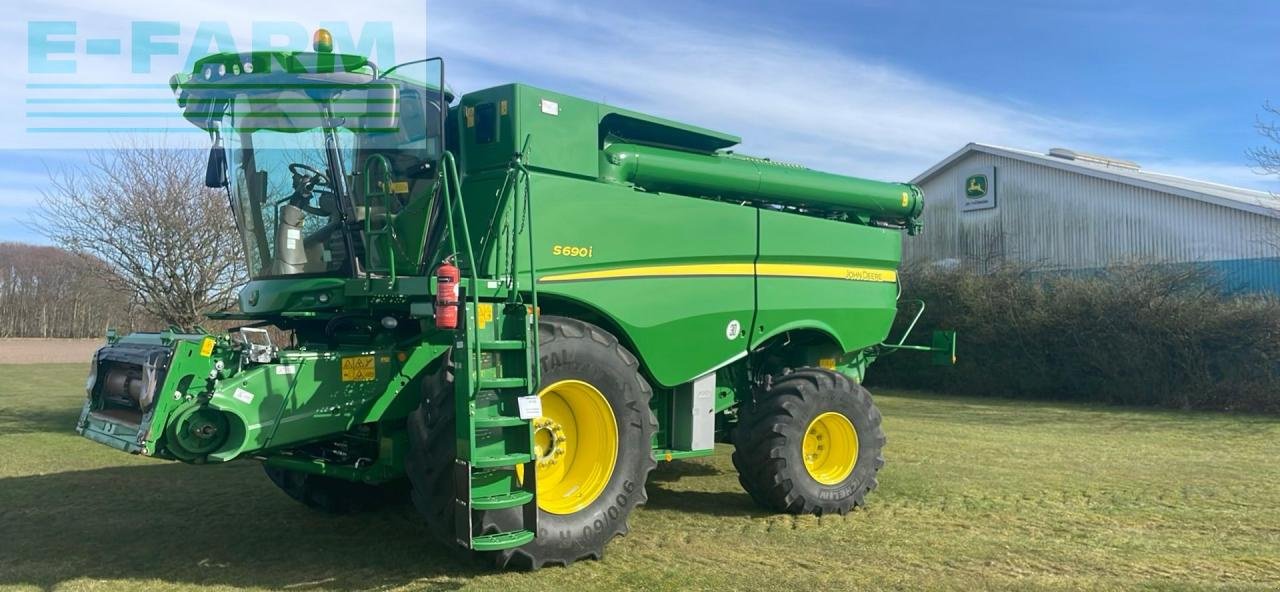 Mähdrescher Türe ait John Deere S690, Gebrauchtmaschine içinde BRAMMING (resim 1)