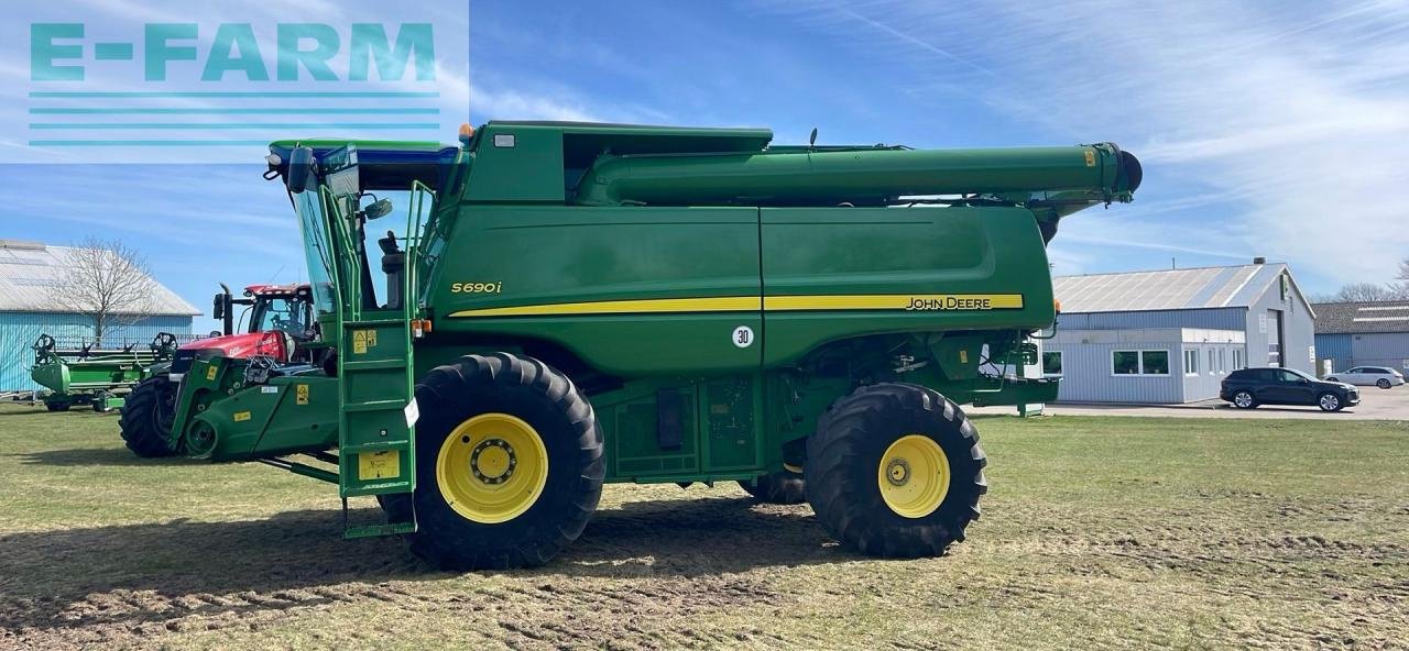 Mähdrescher tip John Deere S690, Gebrauchtmaschine in BRAMMING (Poză 2)