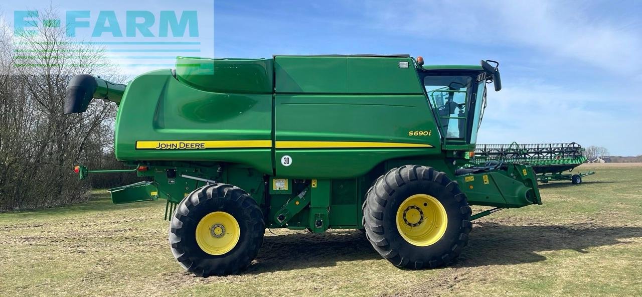 Mähdrescher tip John Deere S690, Gebrauchtmaschine in BRAMMING (Poză 4)