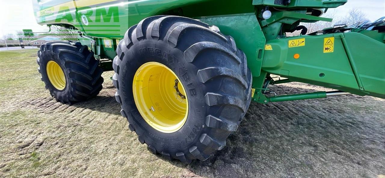 Mähdrescher tip John Deere S690, Gebrauchtmaschine in BRAMMING (Poză 8)