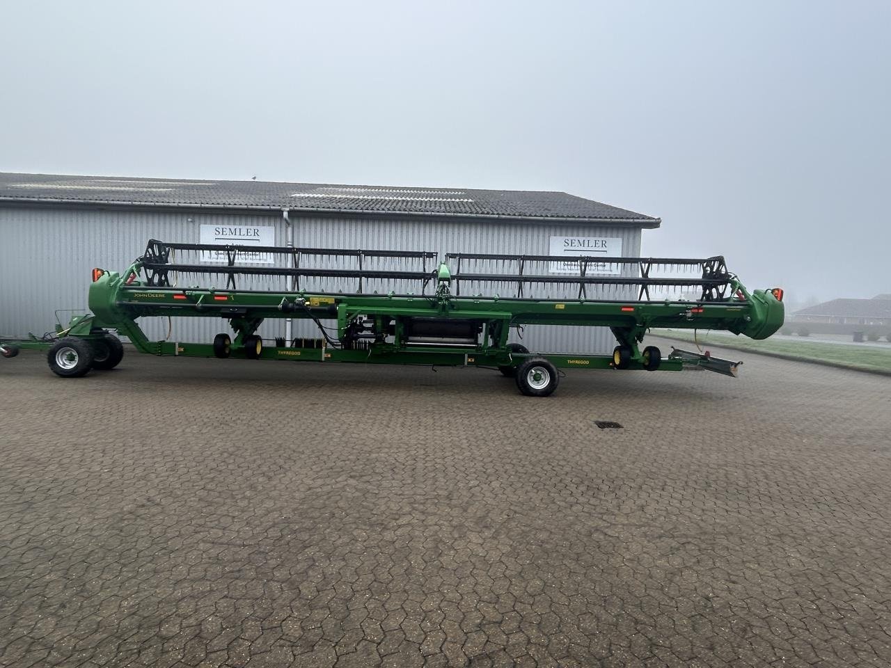 Mähdrescher of the type John Deere S690, Gebrauchtmaschine in Bramming (Picture 8)