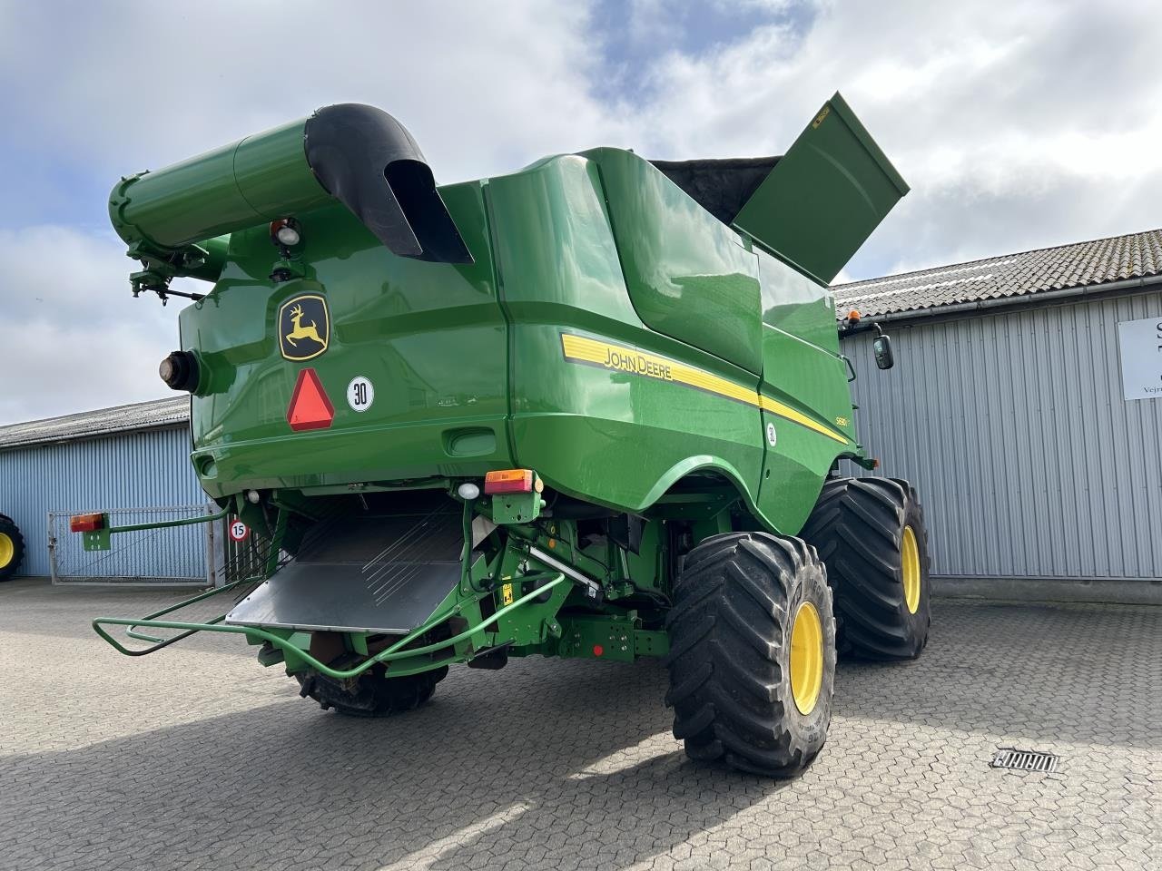 Mähdrescher van het type John Deere S690, Gebrauchtmaschine in Bramming (Foto 20)