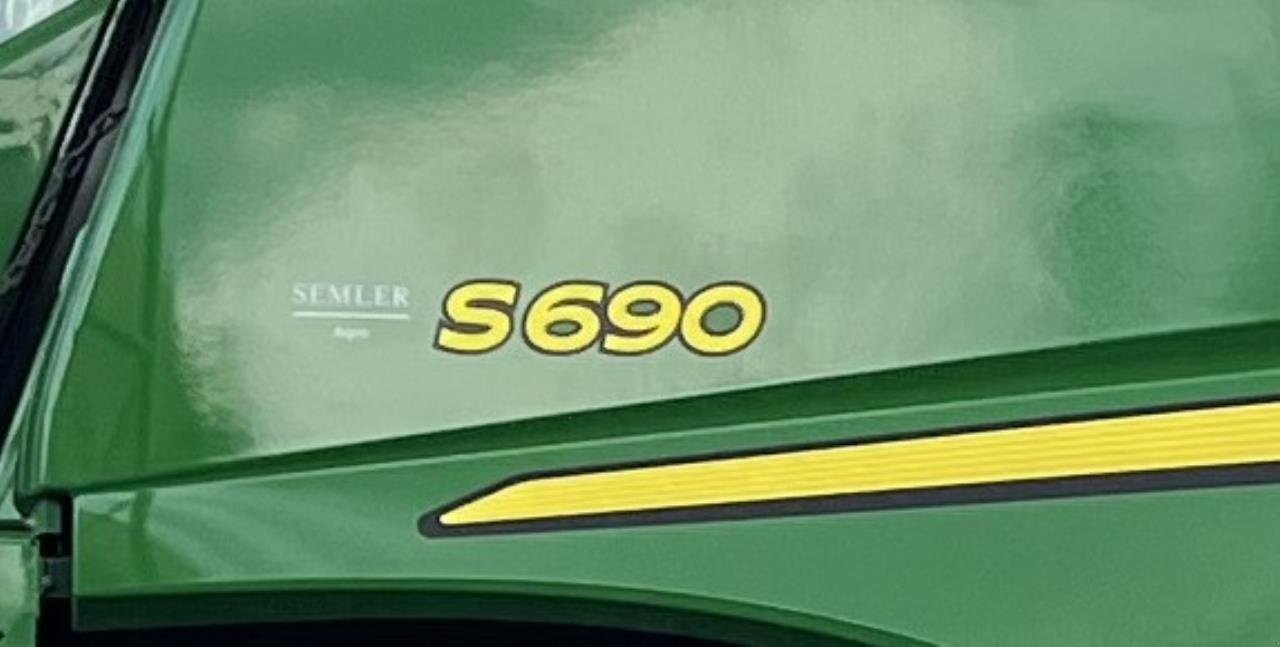 Mähdrescher des Typs John Deere S690, Gebrauchtmaschine in Bramming (Bild 1)