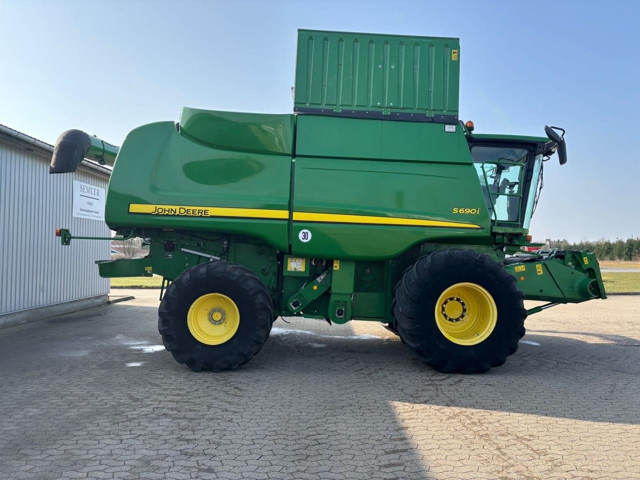 Mähdrescher typu John Deere S690, Gebrauchtmaschine w Bramming (Zdjęcie 10)