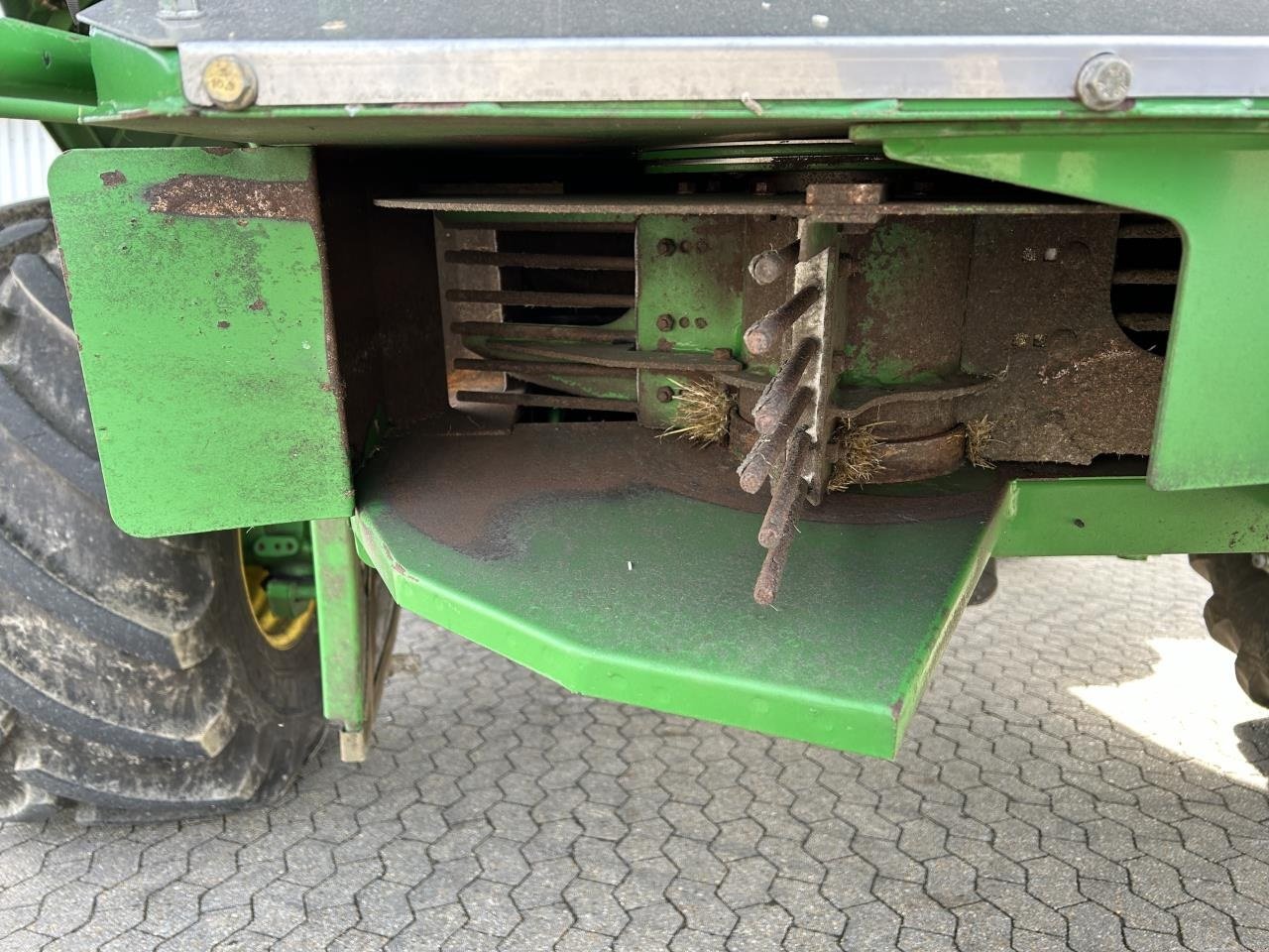 Mähdrescher типа John Deere S690, Gebrauchtmaschine в Bramming (Фотография 29)